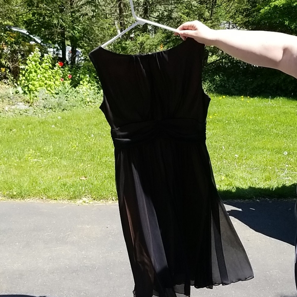 Evening Dress - Picture 2 of 4